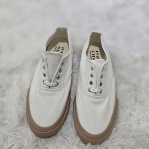 Women shoes
